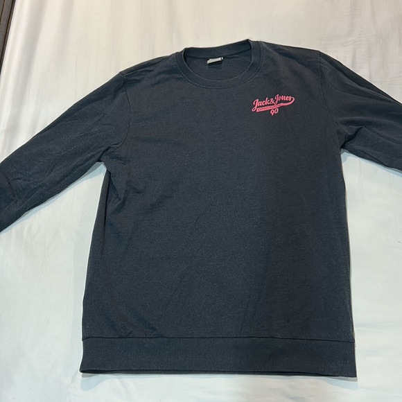 4 jack n jones long sleeve shirts in a bundle - Picture 7 of 8